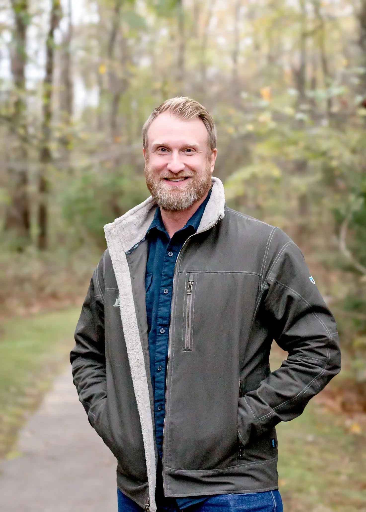 Picture of Jason Dodge